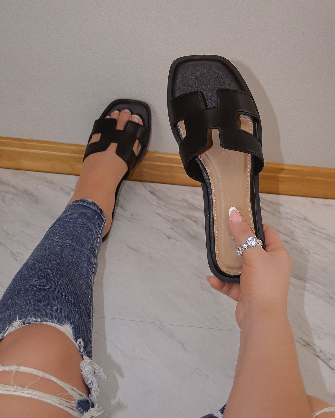 Size Chart Hermes Sandals Wide Feet The H Slides Black – Sensation