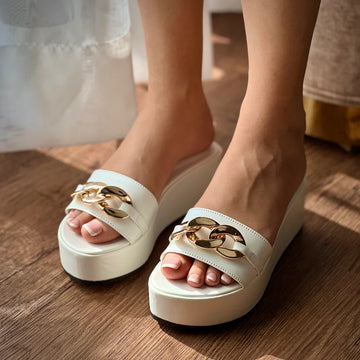 WEDGES FLATS WHITE SG-016