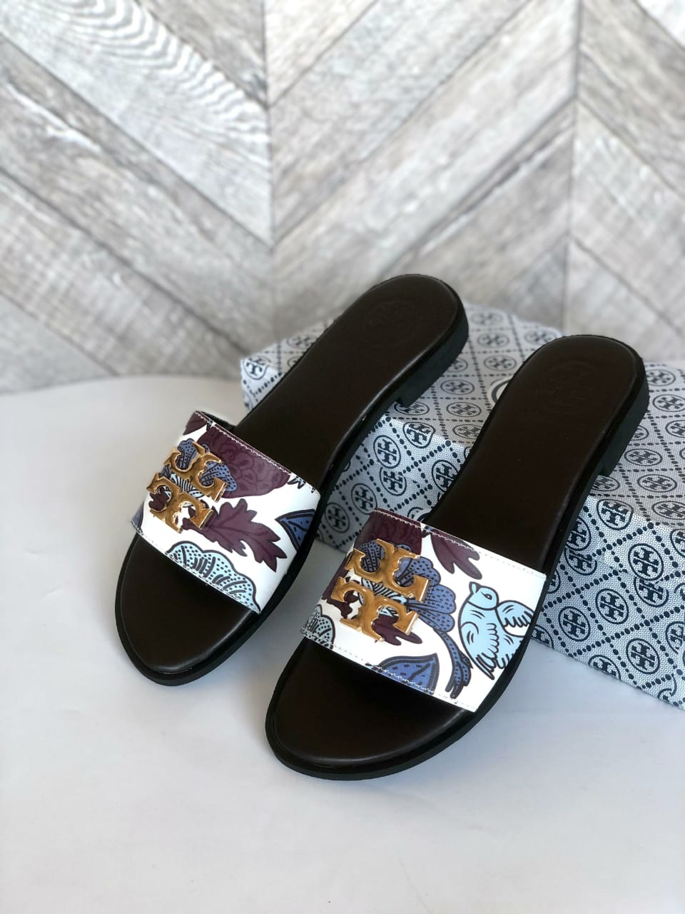 Chic Stroll SG-1489