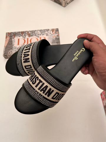 Dazzle Luxe Slides