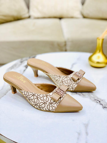 Chic Emblem Heels SG-H35