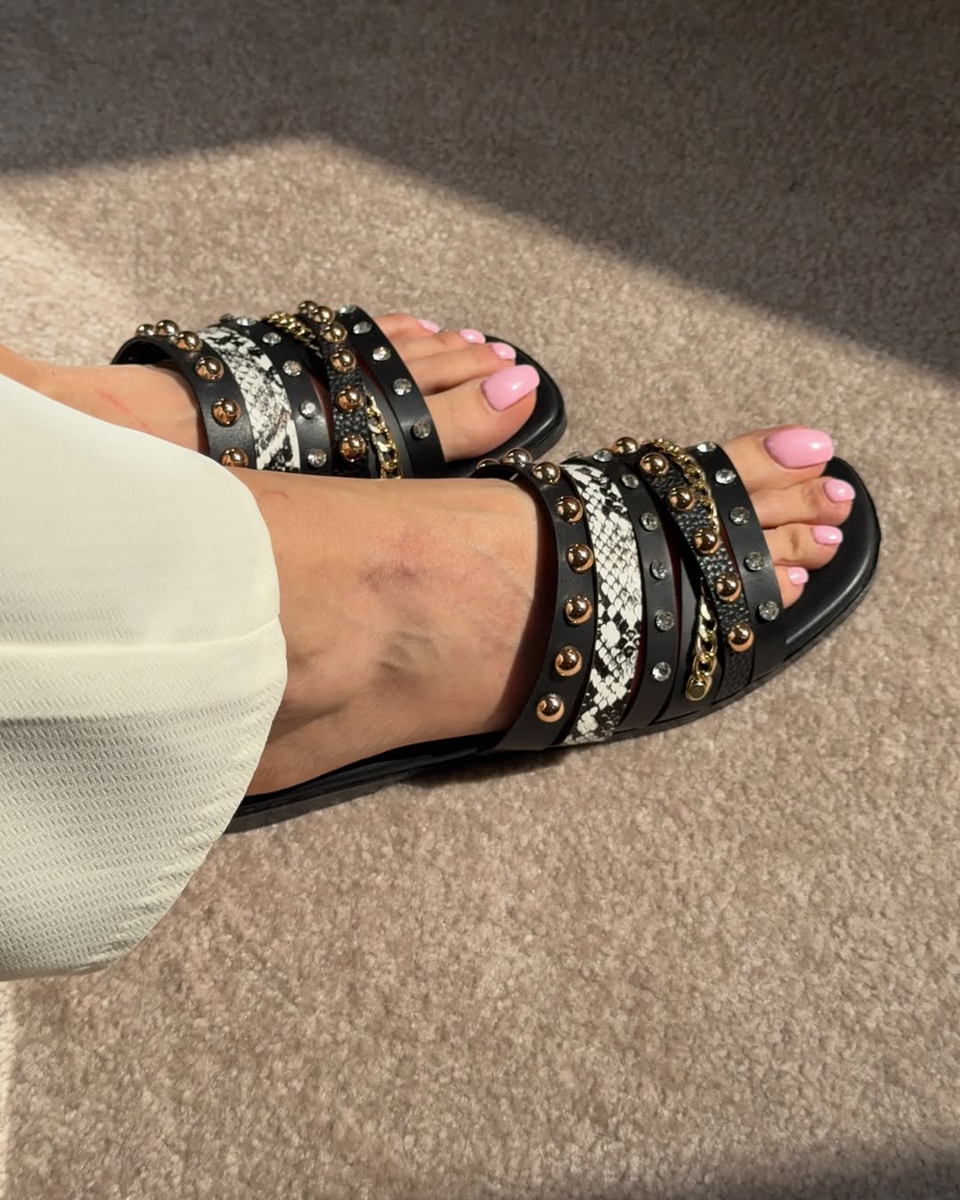 Studded Glam Slides SG-001